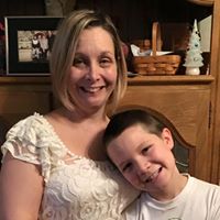 Jennifer Devore Photo 15