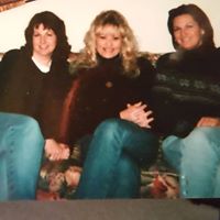 Christie Nichols Photo 12