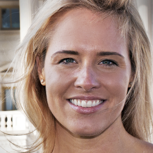 Marci Harris Photo 16