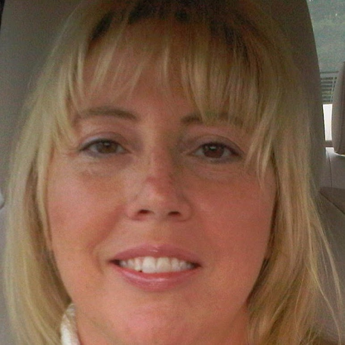 Lisa Cannon Photo 5