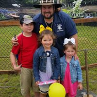 Thomas Guy Photo 30
