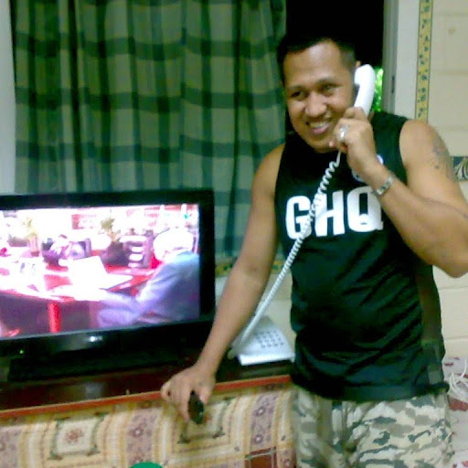 Rommel Ramirez Photo 22