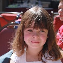 Maria Wallace Photo 16