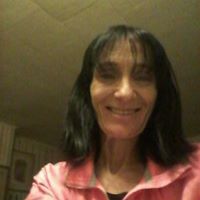 Elizabeth Handy Photo 32