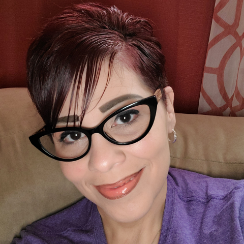 Jeannette Vasquez Photo 37
