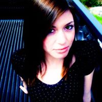 Nicole Hart Photo 1