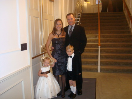 Christina Cunningham Photo 38