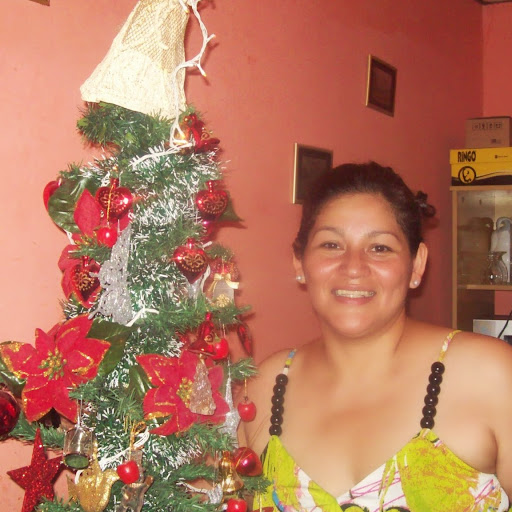 Raquel Velazquez Photo 32