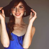 Elizabeth Henderson Photo 28