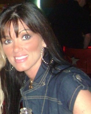 Stacie Ellis Photo 12