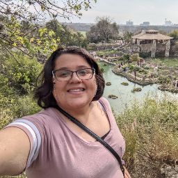 Stephanie Juarez Photo 19