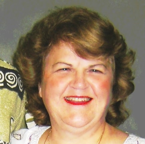 Patricia Hansen Photo 27