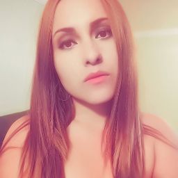 Leslie Hernandez Photo 37