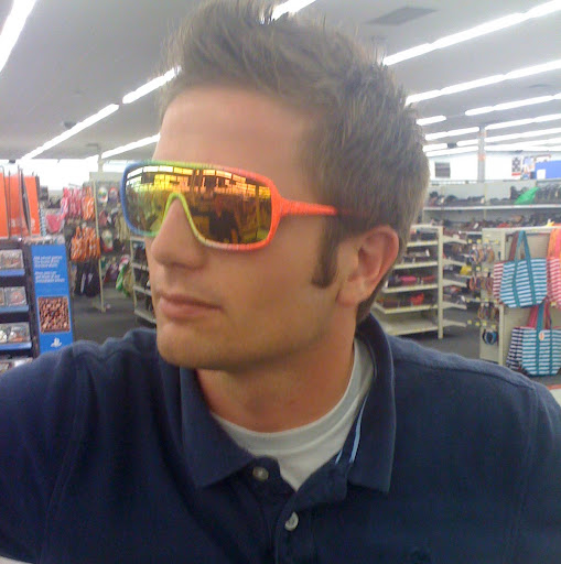 Stephen Larson Photo 40