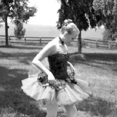 Jessica Stewart Photo 34