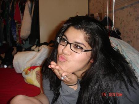 Vanessa Ruiz Photo 17