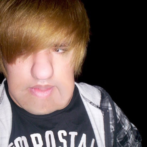 Jaime Loza Photo 6