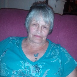 Melanie Webster Photo 25