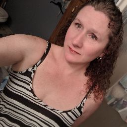 April Parsons Photo 42