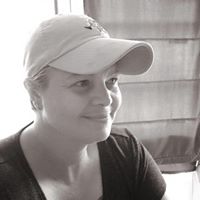 Terri Larkin Photo 6