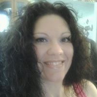 Shelley Rowe Photo 6
