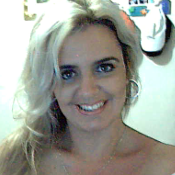 Monika Martinez Photo 33