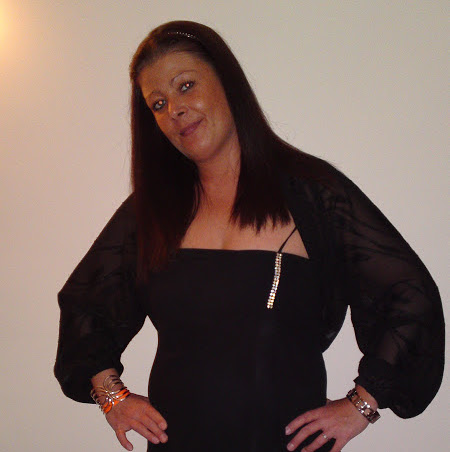 Lisa Herman Photo 32