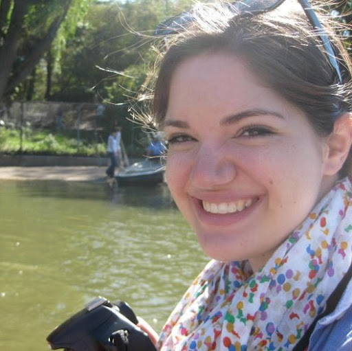 Jennifer Harlan Photo 32