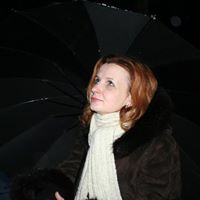 Celia Lawrence Photo 11