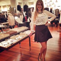 Julia Piotrowski Photo 12