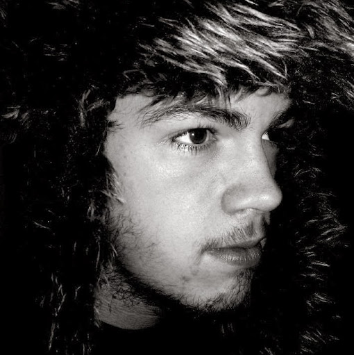 Daniel Glover Photo 14