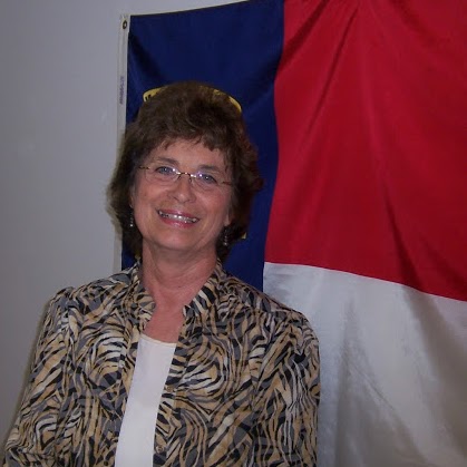 Jan Mills Photo 37