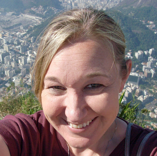 Jennifer Hoffmann Photo 23