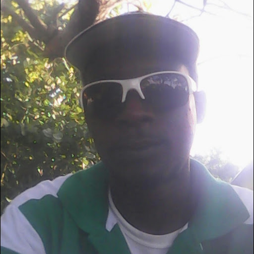 Raymond Curry Photo 22
