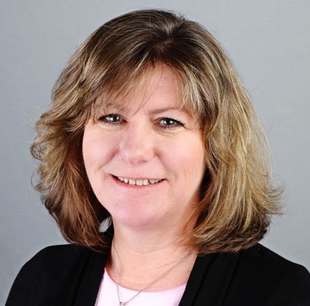 Lauri Gibson Photo 5