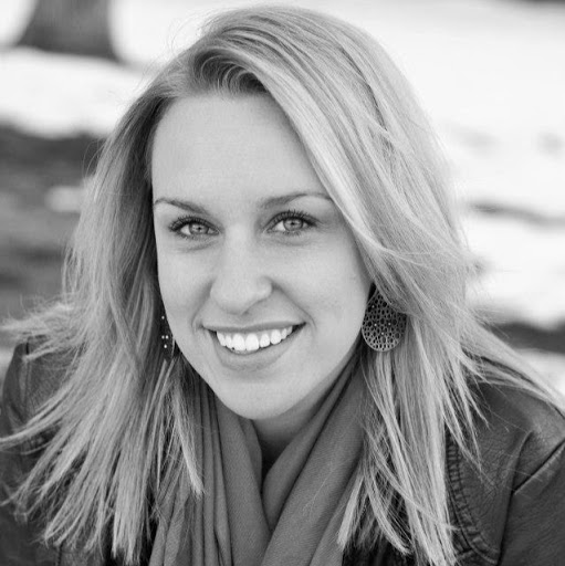 Allison Mccarthy Photo 25