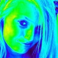 Juliana Richards Photo 6