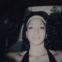 Ivonne Robles Photo 15
