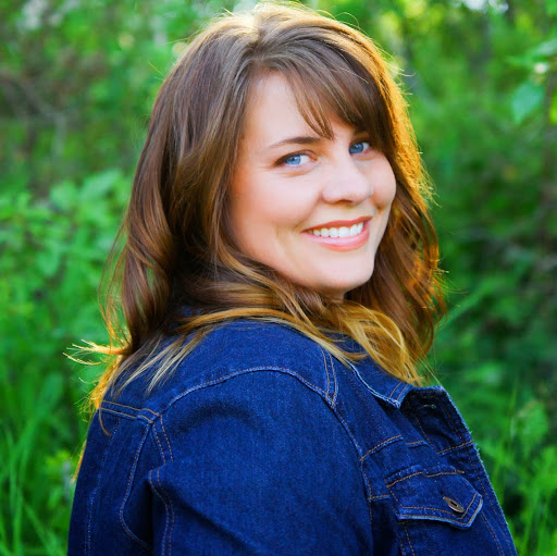 Kimberly Lorenz Photo 24