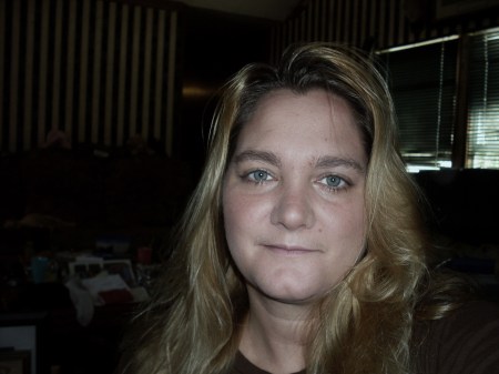 Dawn Wood Photo 37