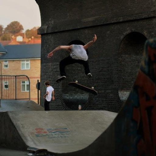 Chris Healey Photo 34