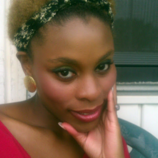 Candice Nicholson Photo 8