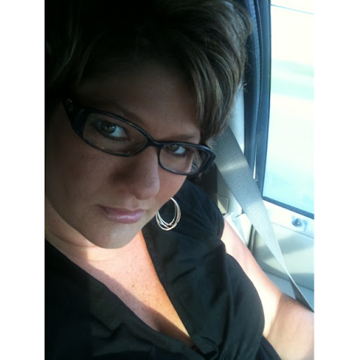 Carrie Simpson Photo 15