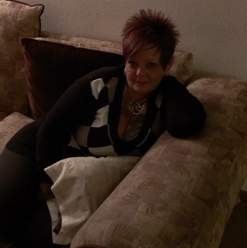 Deanna Price Photo 32