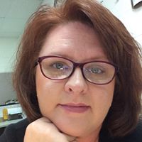 Michelle Sharpe Photo 25