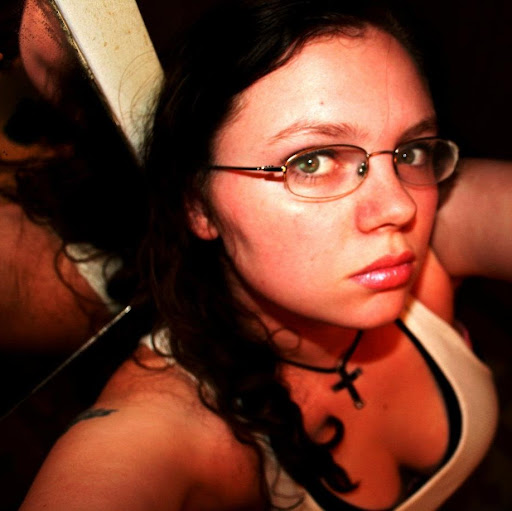Sarah Vincent Photo 30