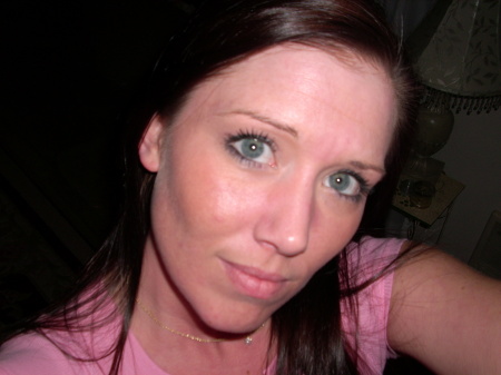 Gretchen Jones Photo 7