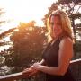 Laura Sutton Photo 13