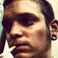 Jordan Groves Photo 8