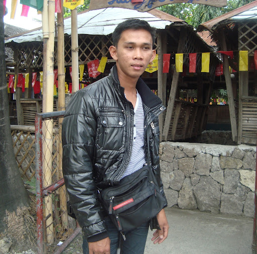 Jeffrey Samson Photo 8